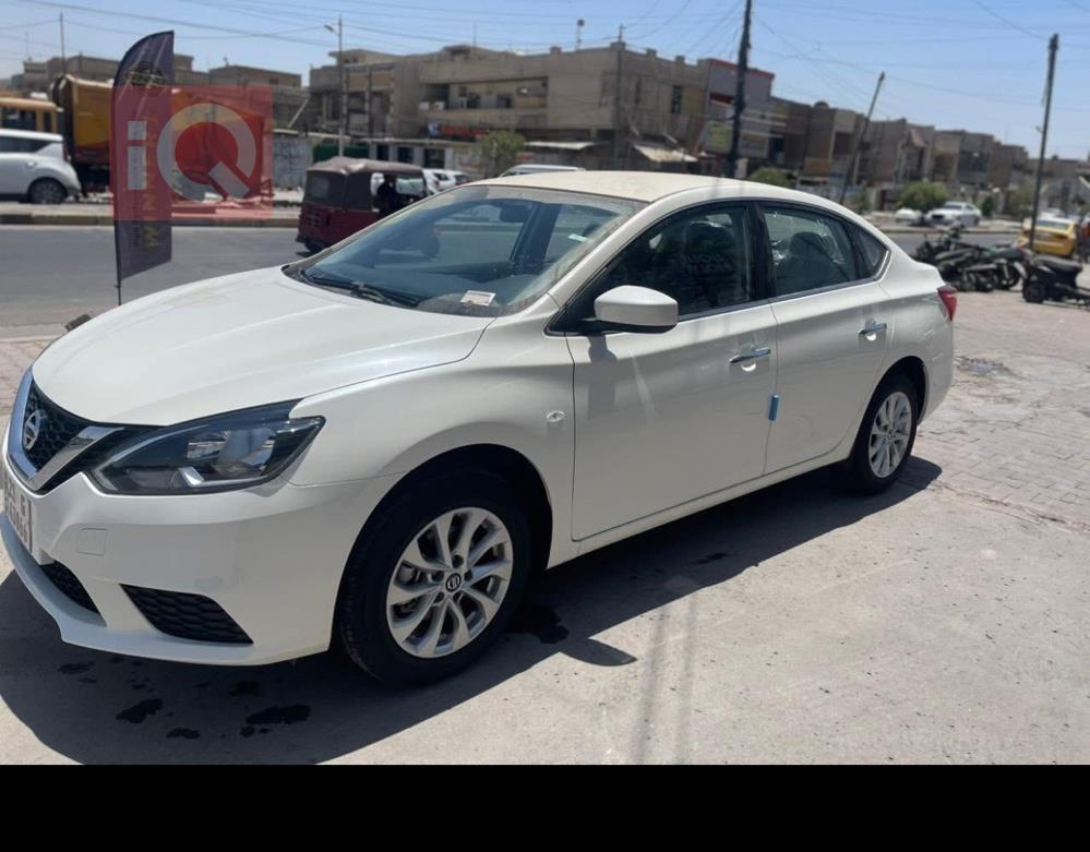 نيسان سنترا